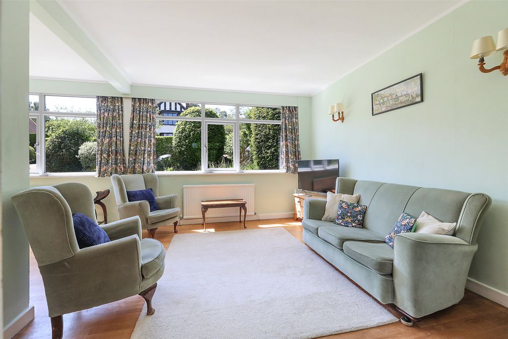 Property photo 3 of 15 Picture No. 06
