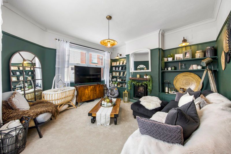 Property photo 1 of 24 Living Room