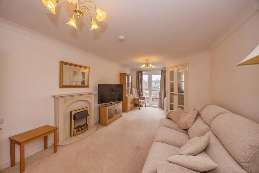 Property photo 2 of 24 Pbox-Img.Jpg