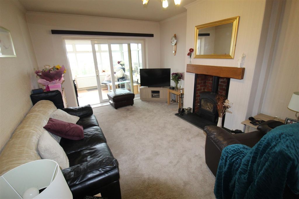 Property photo 3 of 16 Img_0419.Jpg