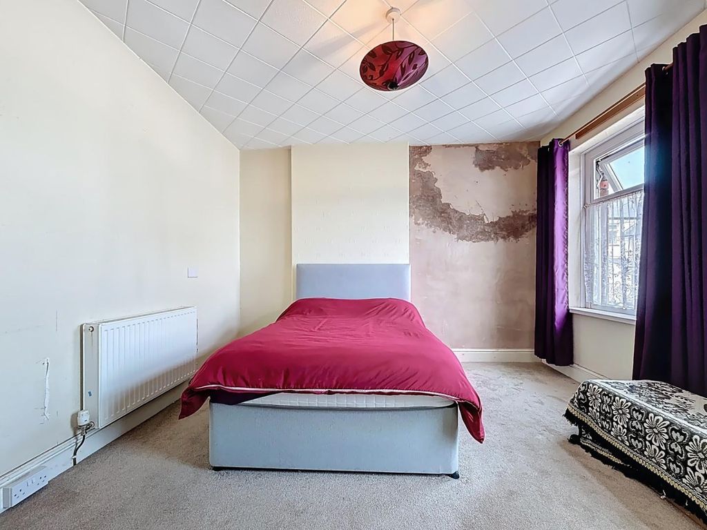 Property photo 3 of 15 Bedroom One