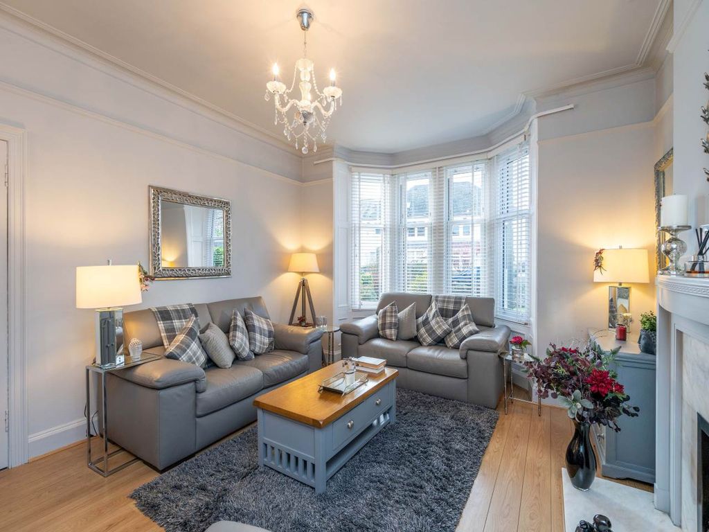 Property photo 3 of 33 7