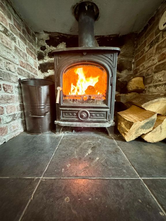 Property photo 2 of 22