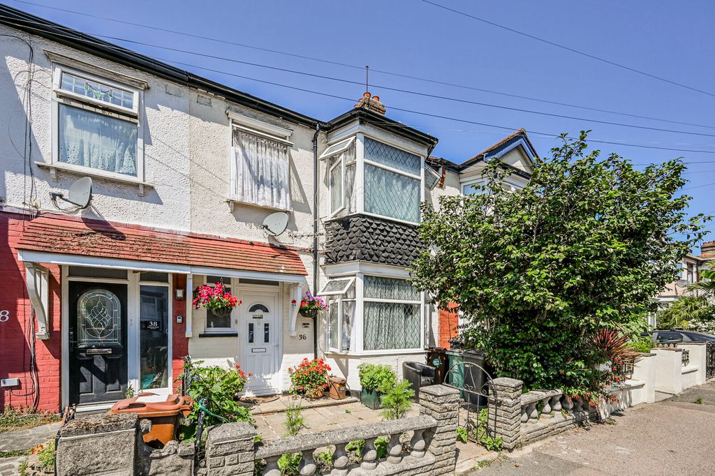 Property photo 1 of 31