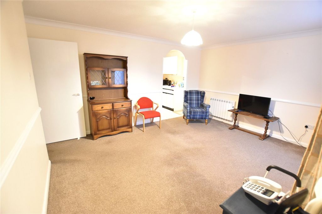 Property photo 2 of 10 Picture No. 03