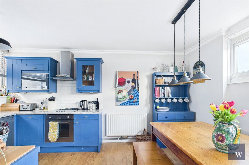 Property photo 3 of 16 Picture No. 16