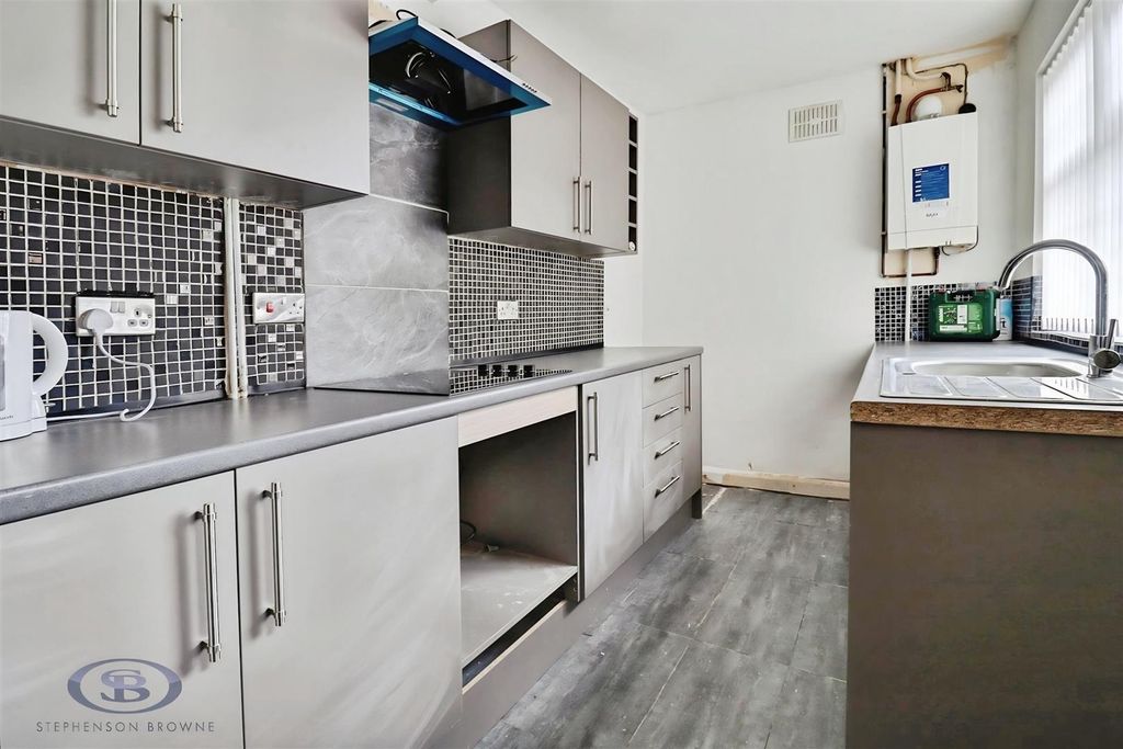 Property photo 2 of 7 38A7B247-4.Jpg