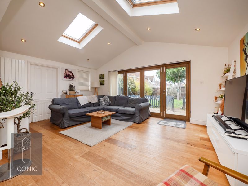 Property photo 3 of 22 Photo 5