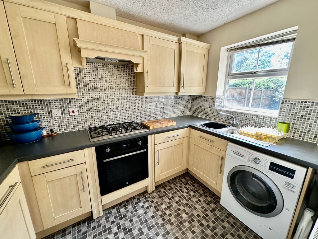 Property photo 2 of 23 Img_5616
