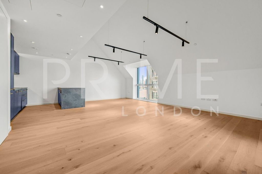 Property photo 3 of 18 Reception1.Jpg