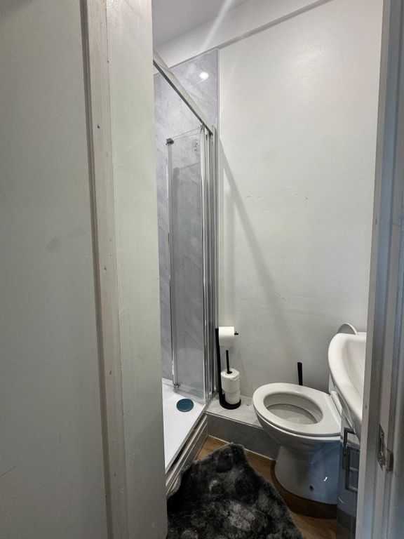 Property photo 3 of 30