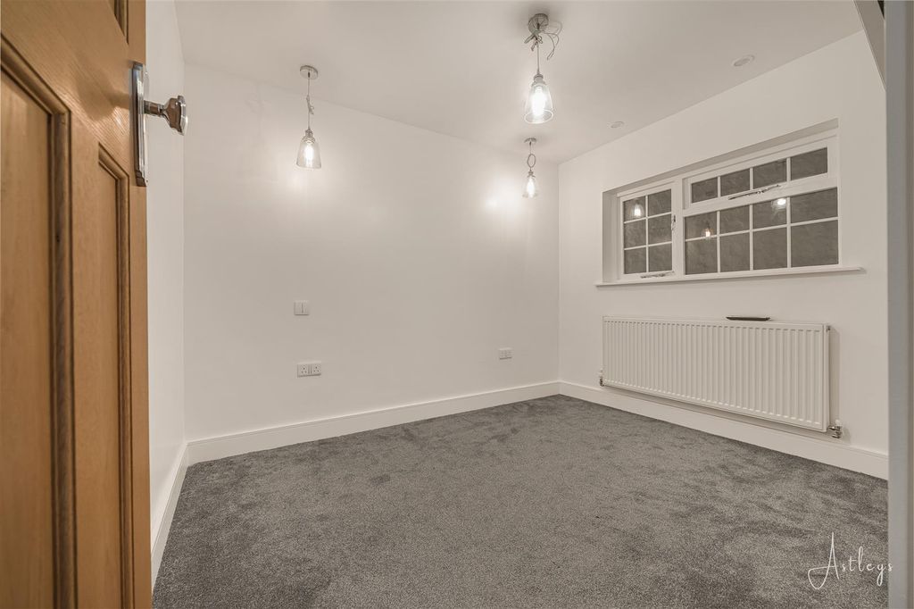 Additional image 20 of 3 bed flat for saleMumbles Road, Mumbles, Swansea SA3