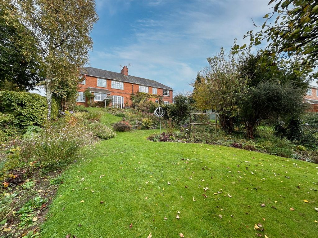 Property photo 1 of 21 Picture No. 35