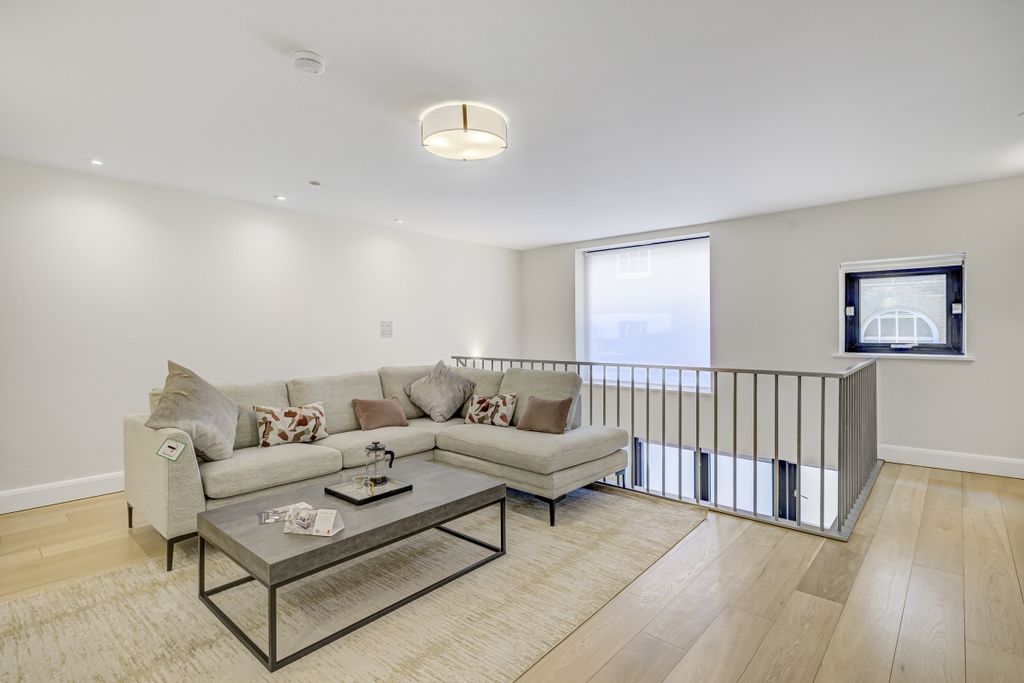 Property photo 1 of 32 306A9796_797_798_...