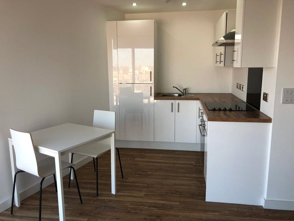 Property photo 3 of 7 Picture No. 02