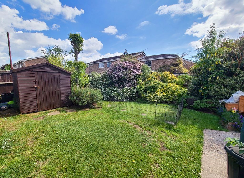 Property photo 2 of 19