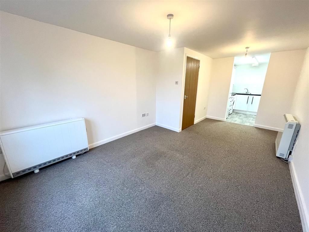 Property photo 2 of 7 Image