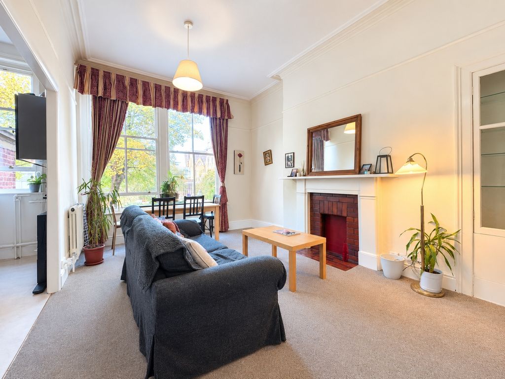 Property photo 3 of 8 Picture No. 27
