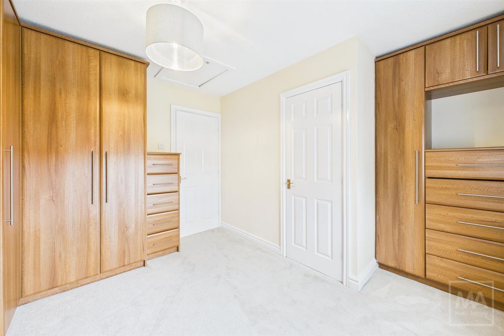 Property photo 3 of 15 Bedroom 1