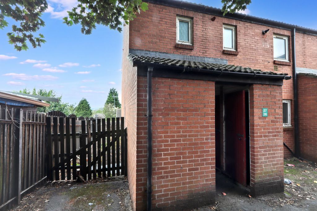 Property photo 1 of 10 37 The Maltings, Rotherham, South Yorkshire, S60 2Ja