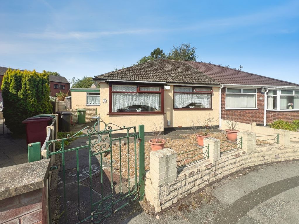 Property photo 1 of 15 External