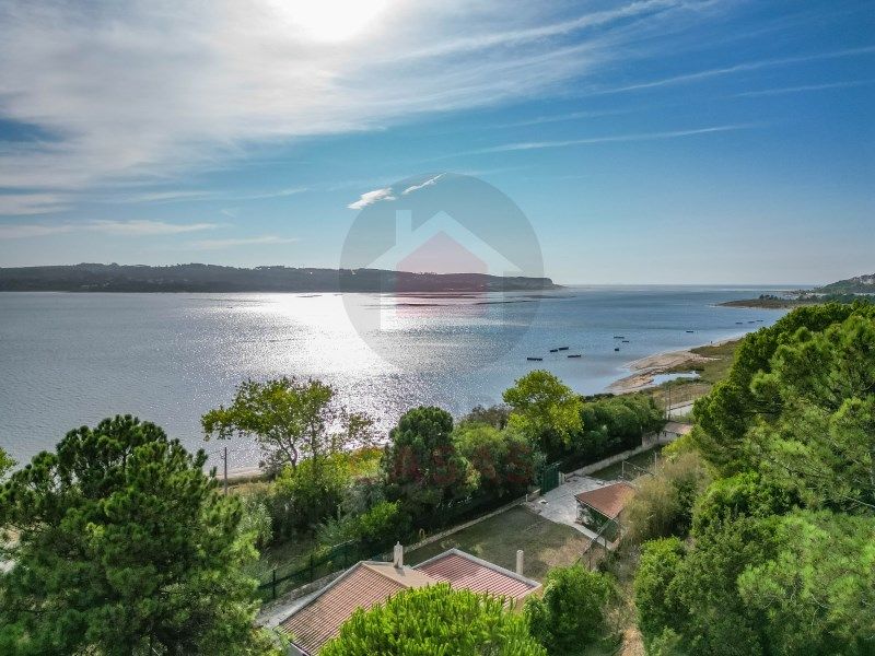 Property photo 1 of 26