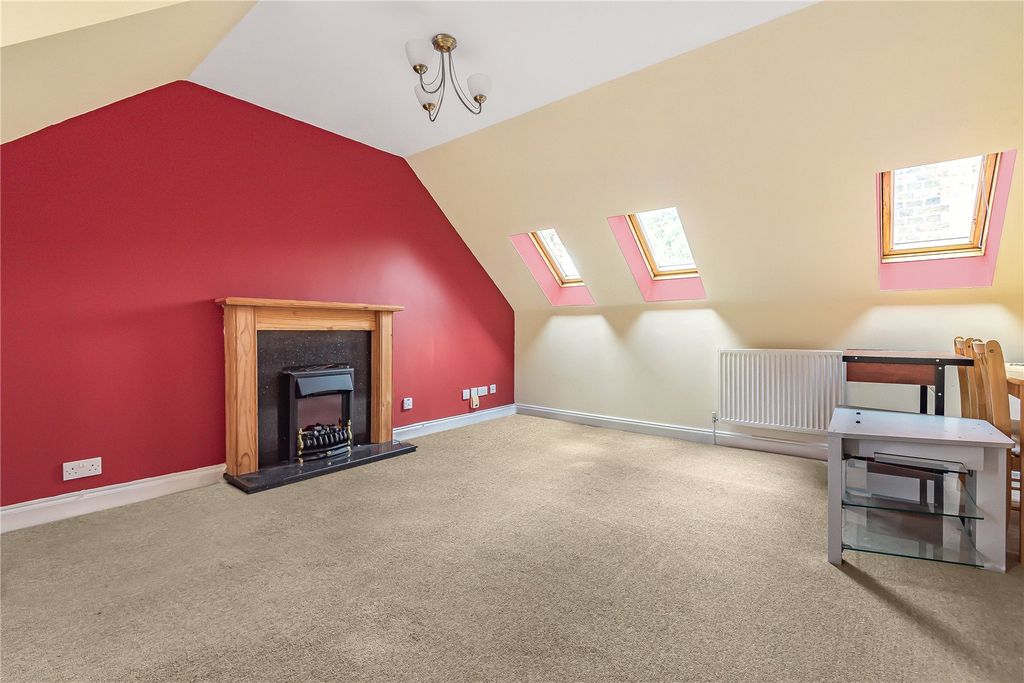 Property photo 2 of 10 Picture No. 22