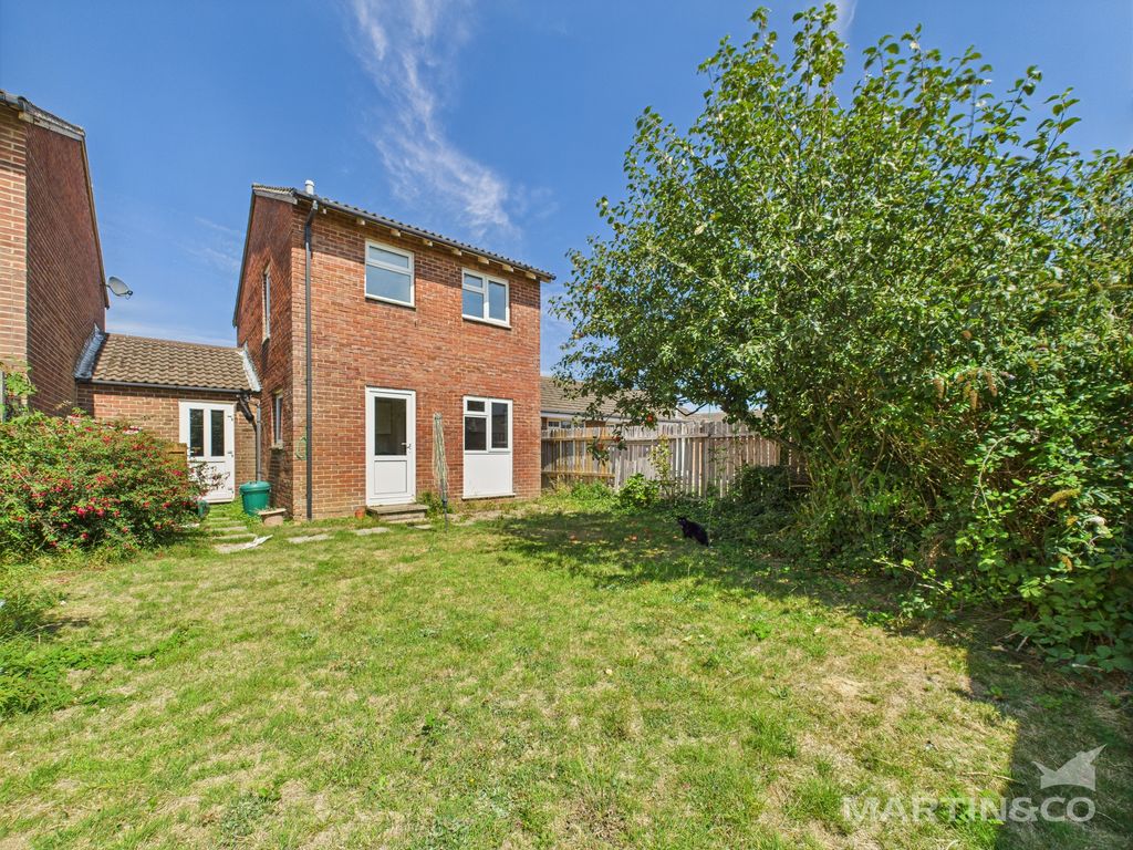 Property photo 3 of 11