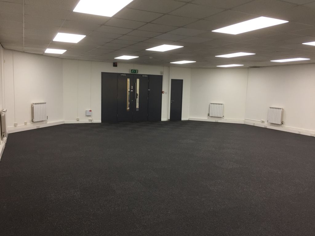 Property photo 2 of 2 Showing Refurbished Unit 12 