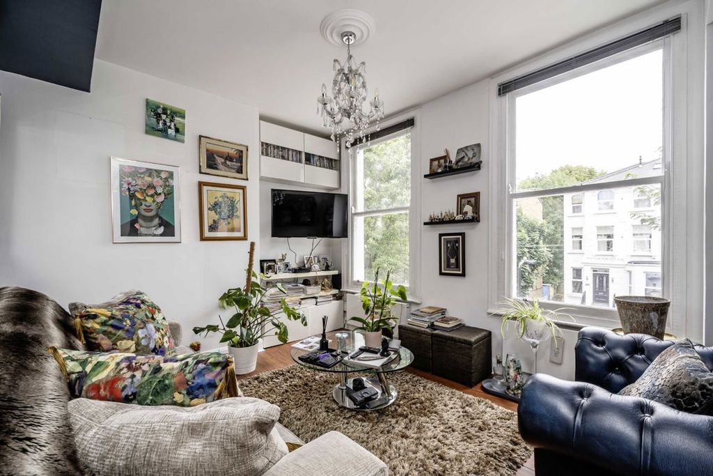 Property photo 2 of 5