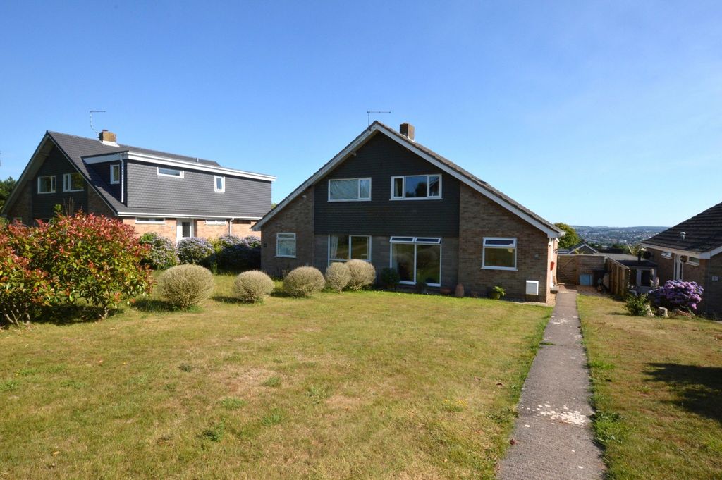 Property photo 1 of 16 1 - Picture No. 15