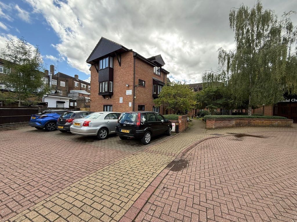 Property photo 1 of 18