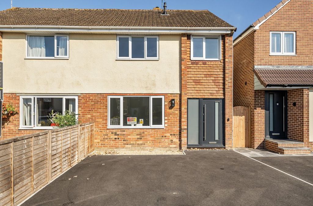 Property photo 2 of 8 1344010168A88Cdd15Aba