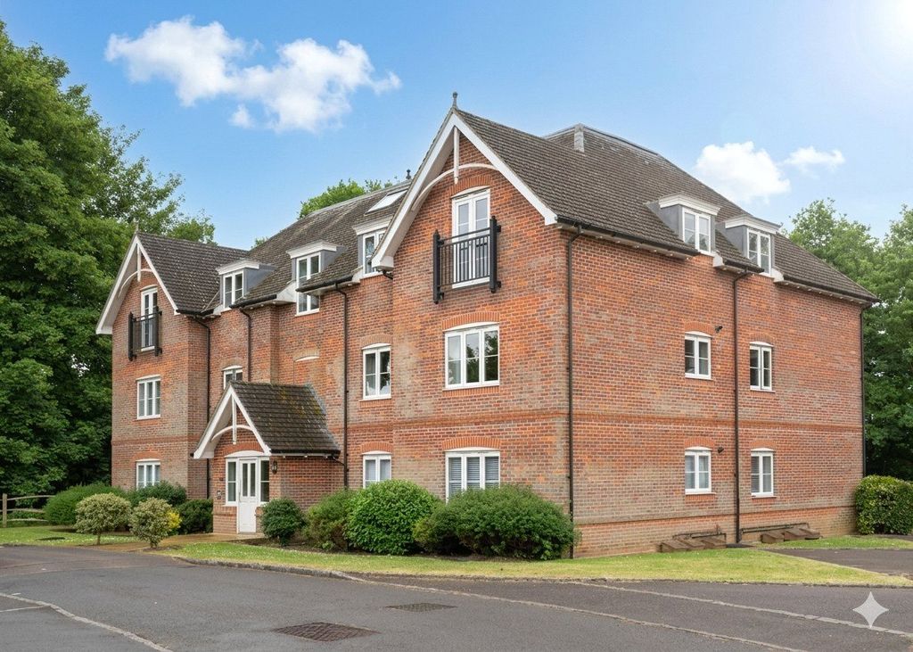 Property photo 1 of 10 Picture No. 04