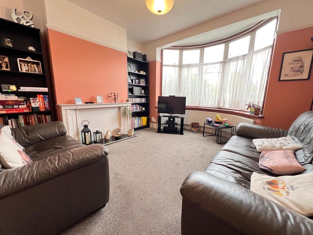 Property photo 3 of 12 03.Jpg