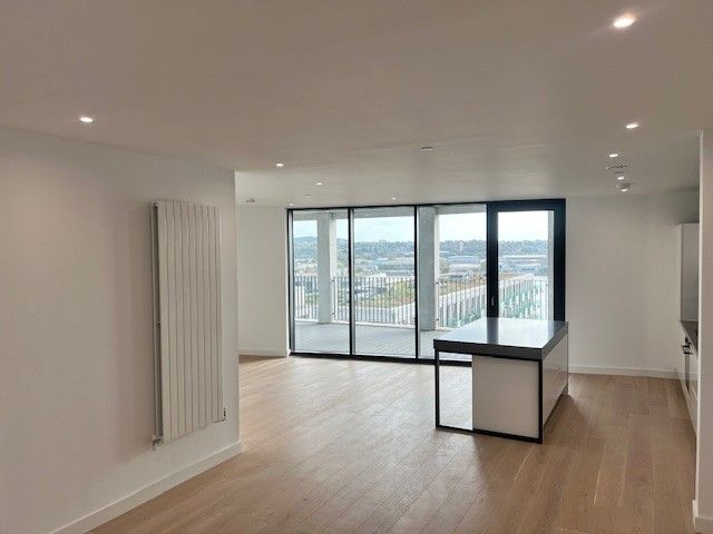 Property photo 1 of 65