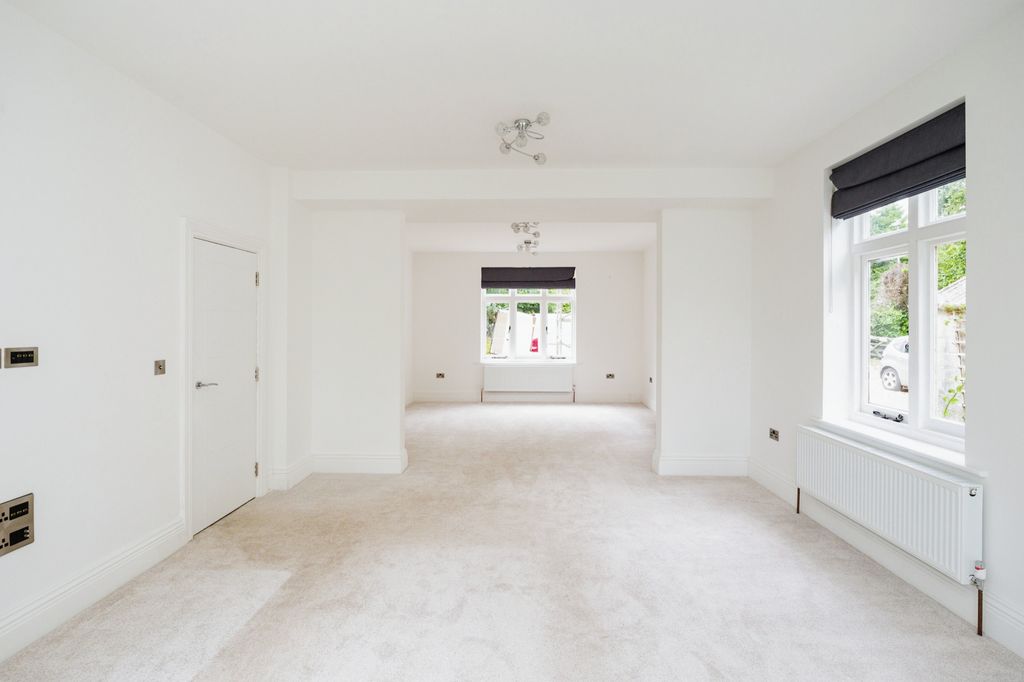 Additional image 7 of 5 bed detached house to rentGoldsmiths Avenue, Crowborough, East Sussex TN6