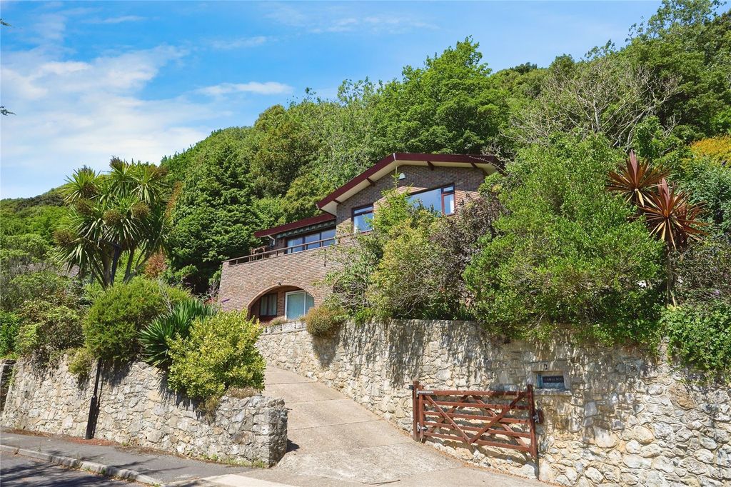 Property photo 1 of 27 Picture No. 20