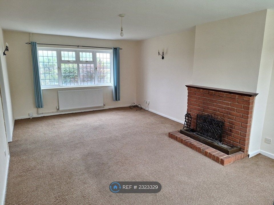 Property photo 2 of 15 Sitting Room