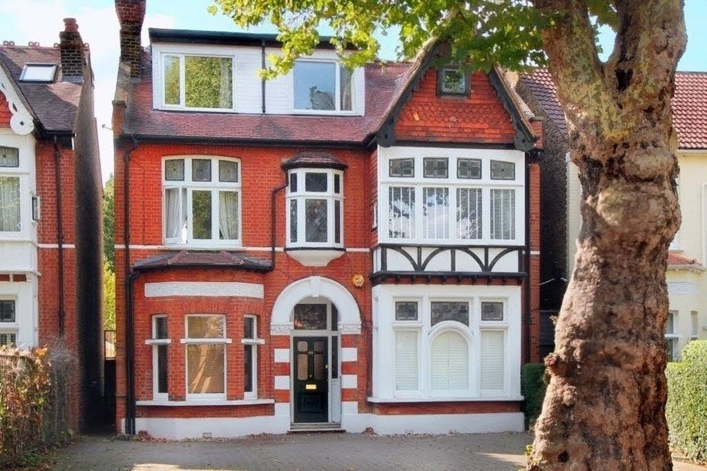 Property photo 1 of 13