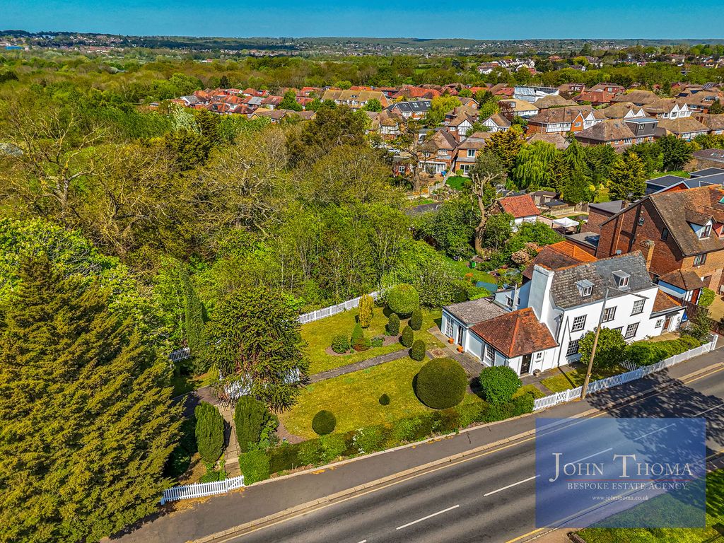 Property photo 2 of 21 Photo 2