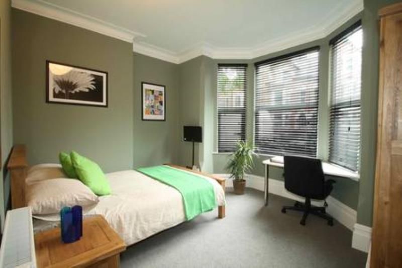 Property photo 3 of 7 91Lb Bedroom