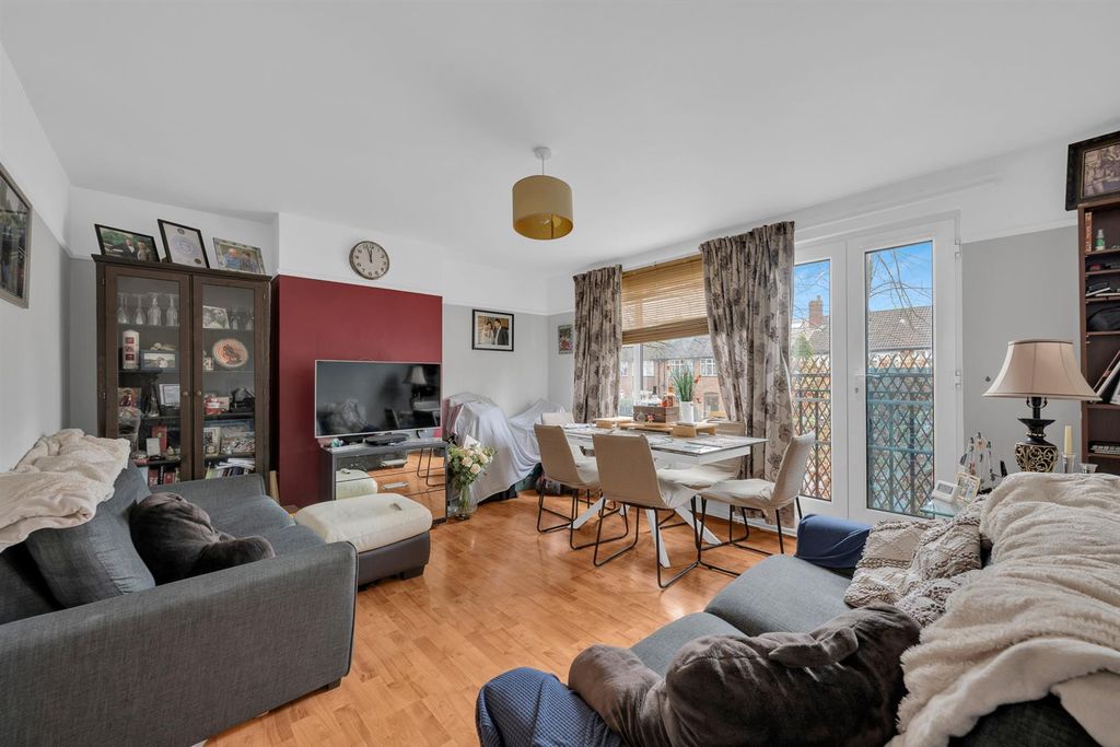 Property photo 2 of 9 Reception Room