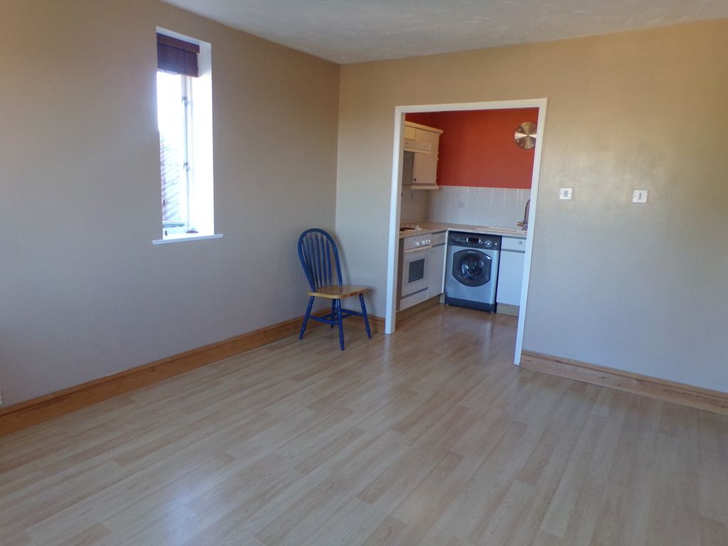 Property photo 2 of 5