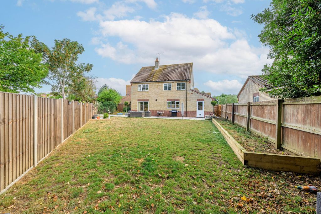 Property photo 2 of 22