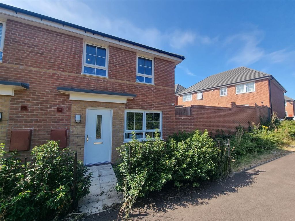 Property photo 2 of 19