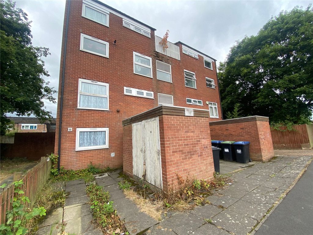 Property photo 1 of 9 Front