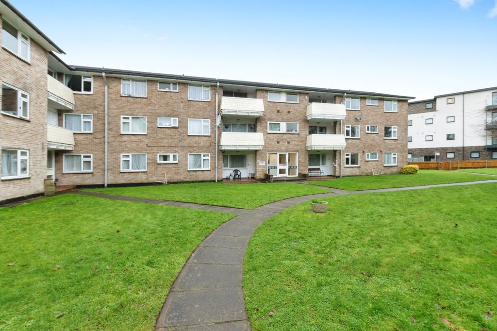 Property photo 2 of 16 Pbox-Img.Jpg