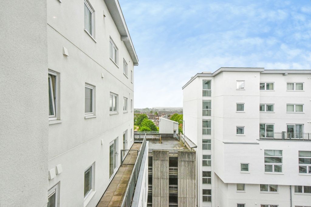 Property photo 2 of 9 Pbox-Img.Jpg