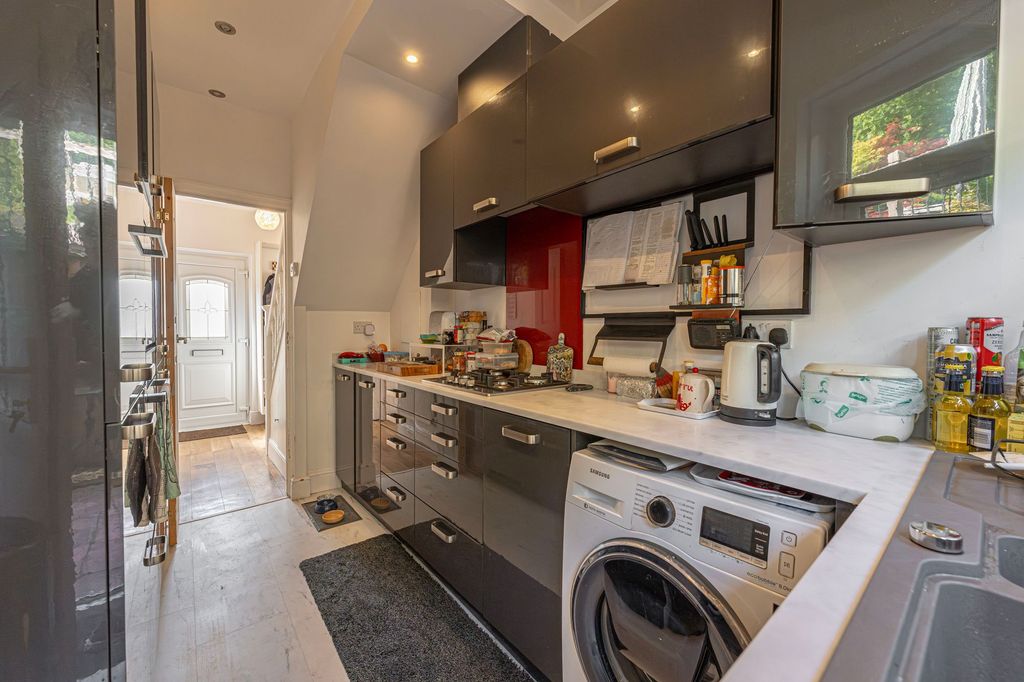 Additional image 6 of 3 bed semi-detached house for saleGraig Park Hill, Newport NP20